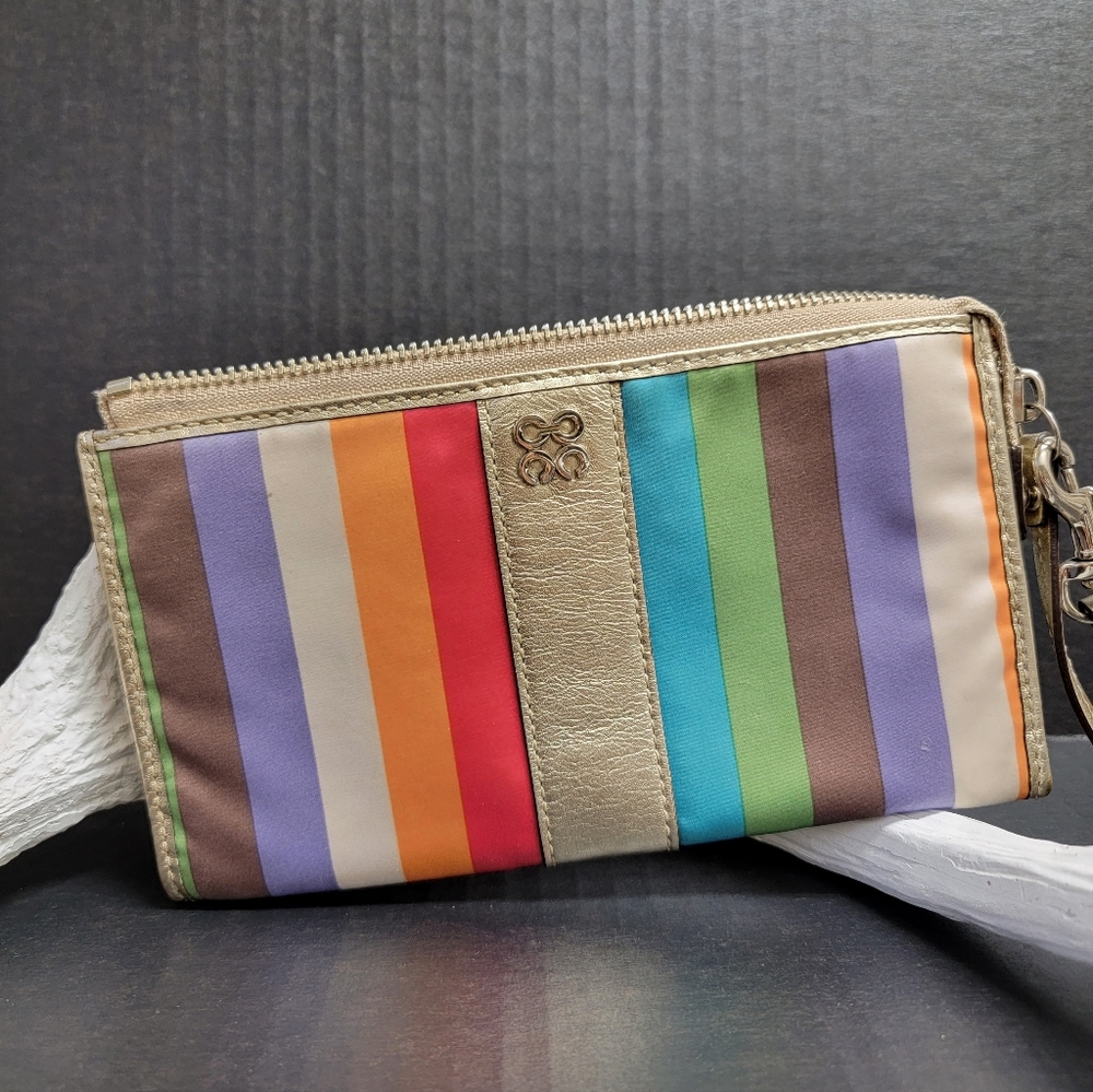 Coach wallet/wrislet